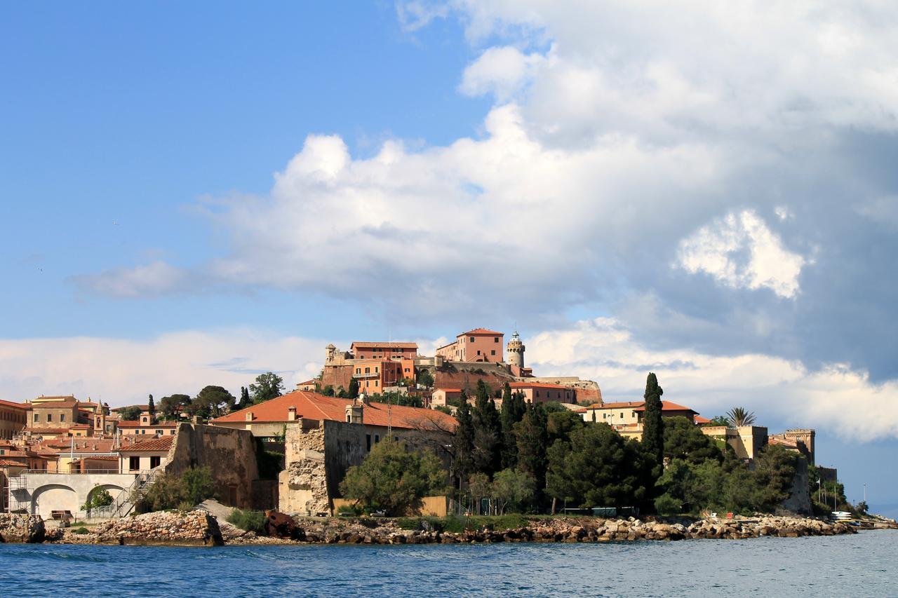 Suite Del Ponticello Portoferraio Ngoại thất bức ảnh